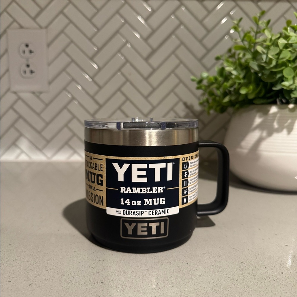 YETI Rambler 14 oz Matte Black Mug